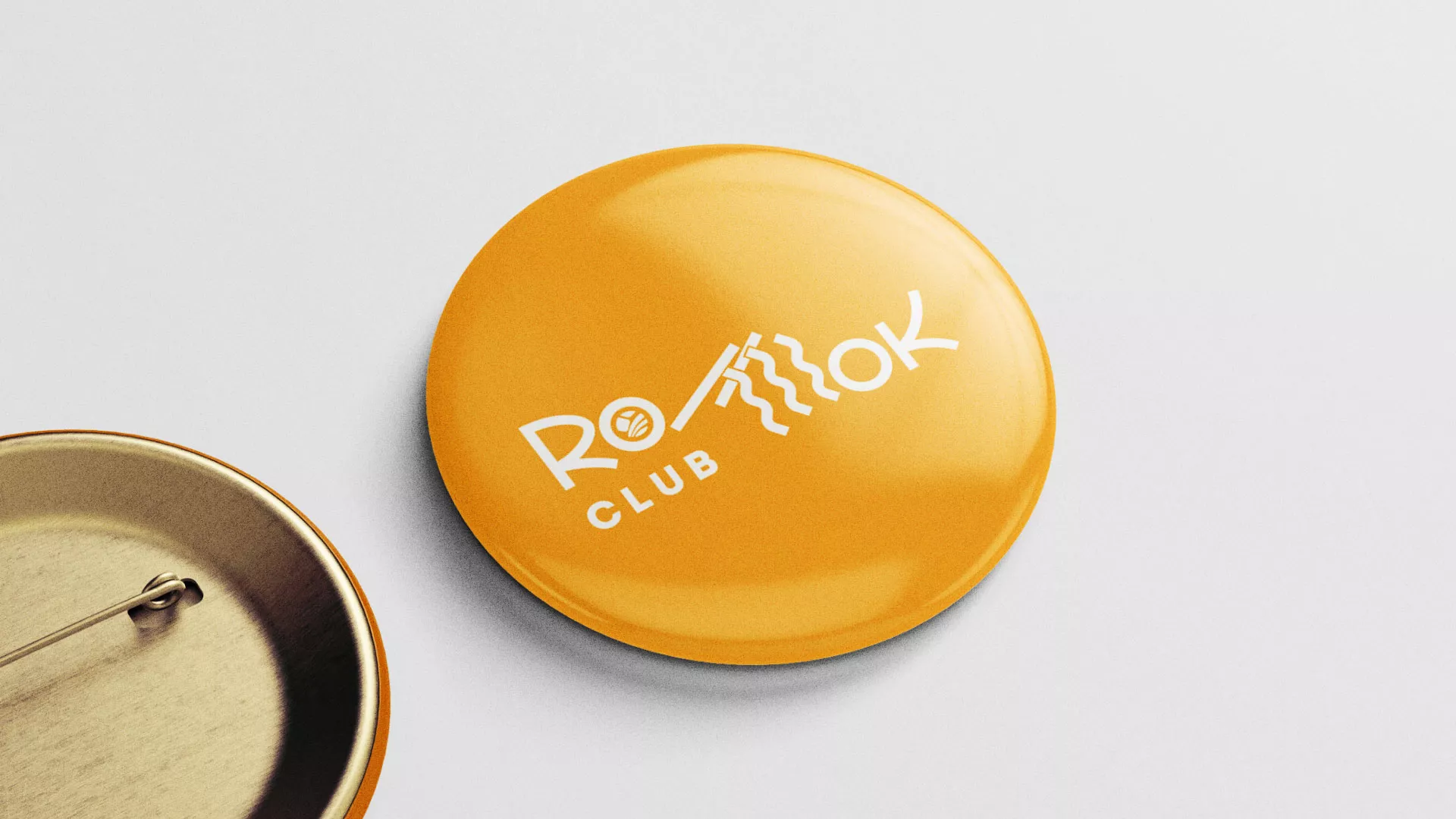 Создание логотипа суши-бара «Roll Wok Club» в Сычёвке